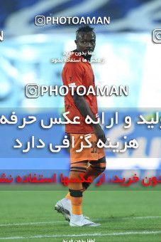 1790772, لیگ برتر فوتبال ایران، Persian Gulf Cup، Week 14، First Leg، 2022/01/08، Tehran، Azadi Stadium، Esteghlal 3 - 2 Mes Rafsanjan