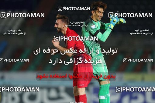 1809225, Tehran, Iran, Iran Football Pro League، Persian Gulf Cup، Week 22، Second Leg، Paykan 1 v 3 Persepolis on 2020/06/28 at Shahr-e Qods Stadium