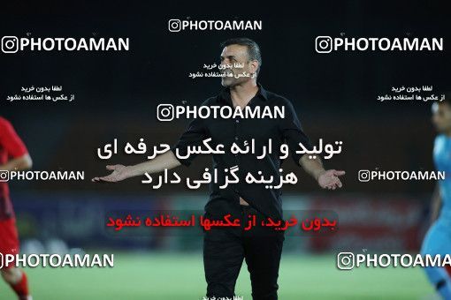 1809264, Tehran, Iran, Iran Football Pro League، Persian Gulf Cup، Week 22، Second Leg، Paykan 1 v 3 Persepolis on 2020/06/28 at Shahr-e Qods Stadium