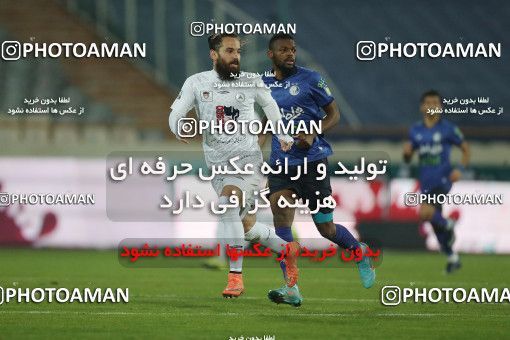 1816755, Tehran, Iran, لیگ برتر فوتبال ایران، Persian Gulf Cup، Week 17، Second Leg، Esteghlal 1 v 0 Zob Ahan Esfahan on 2022/02/13 at Azadi Stadium