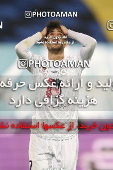 1816828, Tehran, Iran, لیگ برتر فوتبال ایران، Persian Gulf Cup، Week 17، Second Leg، Esteghlal 1 v 0 Zob Ahan Esfahan on 2022/02/13 at Azadi Stadium