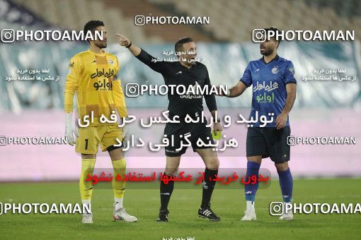 1816669, Tehran, Iran, لیگ برتر فوتبال ایران، Persian Gulf Cup، Week 17، Second Leg، Esteghlal 1 v 0 Zob Ahan Esfahan on 2022/02/13 at Azadi Stadium
