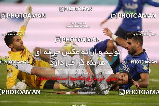 1816728, Tehran, Iran, لیگ برتر فوتبال ایران، Persian Gulf Cup، Week 17، Second Leg، Esteghlal 1 v 0 Zob Ahan Esfahan on 2022/02/13 at Azadi Stadium