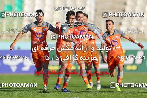 1819509, Tehran, , Iran Football Pro League، Persian Gulf Cup، Week 16، Second Leg، Saipa 3 v 1 Zob Ahan Esfahan on 2019/12/20 at Shahid Dastgerdi Stadium