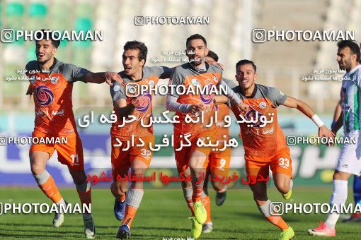 1819497, Tehran, , Iran Football Pro League، Persian Gulf Cup، Week 16، Second Leg، Saipa 3 v 1 Zob Ahan Esfahan on 2019/12/20 at Shahid Dastgerdi Stadium