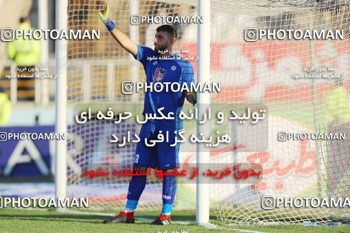 1819487, Tehran, , Iran Football Pro League، Persian Gulf Cup، Week 16، Second Leg، Saipa 3 v 1 Zob Ahan Esfahan on 2019/12/20 at Shahid Dastgerdi Stadium