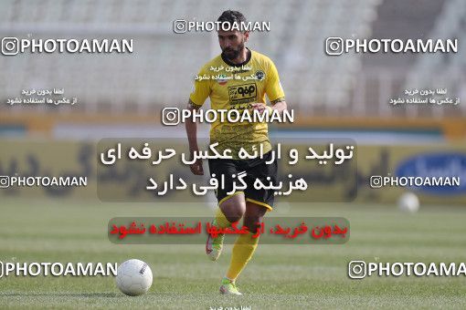 1824141, Tehran, , لیگ برتر فوتبال ایران، Persian Gulf Cup، Week 18، Second Leg، Havadar S.C. 0 v 0 Sepahan on 2022/02/18 at Shahid Dastgerdi Stadium