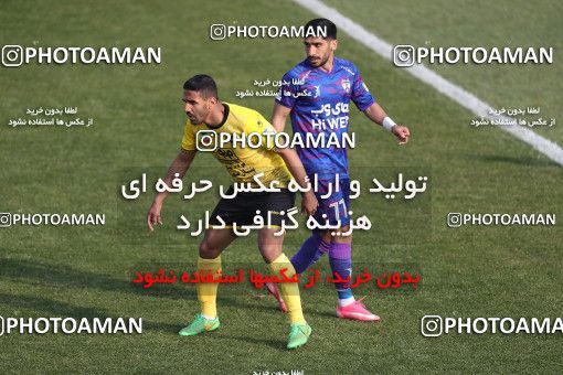 1824384, Tehran, , لیگ برتر فوتبال ایران، Persian Gulf Cup، Week 18، Second Leg، Havadar S.C. 0 v 0 Sepahan on 2022/02/18 at Shahid Dastgerdi Stadium
