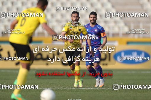 1824153, Tehran, , لیگ برتر فوتبال ایران، Persian Gulf Cup، Week 18، Second Leg، Havadar S.C. 0 v 0 Sepahan on 2022/02/18 at Shahid Dastgerdi Stadium