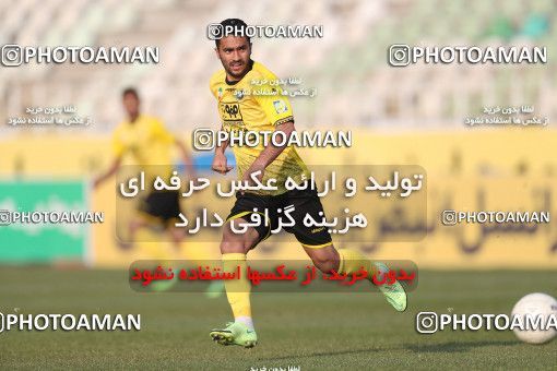1824215, Tehran, , لیگ برتر فوتبال ایران، Persian Gulf Cup، Week 18، Second Leg، Havadar S.C. 0 v 0 Sepahan on 2022/02/18 at Shahid Dastgerdi Stadium