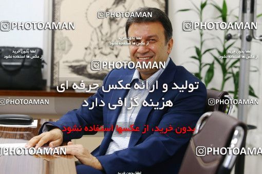 981214-13941-21-0010