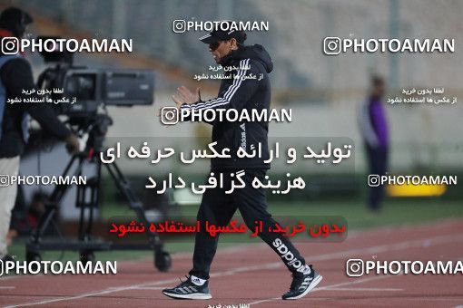 1834418, Tehran, Iran, لیگ برتر فوتبال ایران، Persian Gulf Cup، Week 18، Second Leg، Persepolis 2 v 0 Aluminium Arak on 2022/02/18 at Azadi Stadium