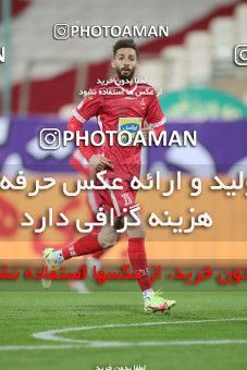 1834440, Tehran, Iran, لیگ برتر فوتبال ایران، Persian Gulf Cup، Week 18، Second Leg، Persepolis 2 v 0 Aluminium Arak on 2022/02/18 at Azadi Stadium