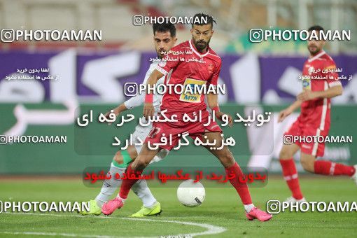 1834642, Tehran, Iran, لیگ برتر فوتبال ایران، Persian Gulf Cup، Week 18، Second Leg، Persepolis 2 v 0 Aluminium Arak on 2022/02/18 at Azadi Stadium