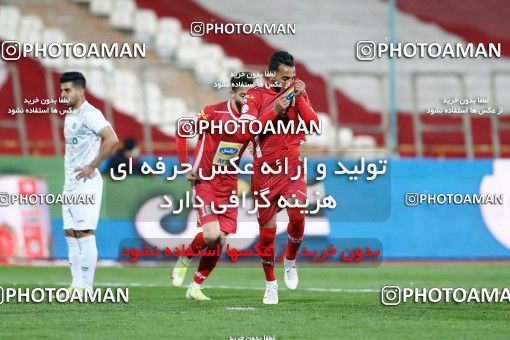 1829533, Tehran, Iran, لیگ برتر فوتبال ایران، Persian Gulf Cup، Week 18، Second Leg، Persepolis 2 v 0 Aluminium Arak on 2022/02/18 at Azadi Stadium