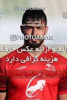1831268, Tehran, , لیگ برتر فوتبال ایران، Persian Gulf Cup، Week 19، Second Leg، Paykan 0 v 0 Tractor Sazi on 2022/02/23 at Shahid Dastgerdi Stadium