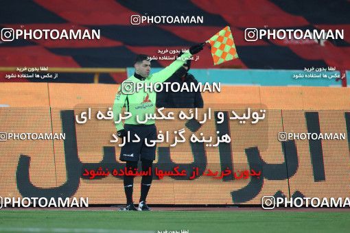 1836362, Tehran, Iran, لیگ برتر فوتبال ایران، Persian Gulf Cup، Week 16، Second Leg، Persepolis 1 v 0 Foulad Khouzestan on 2022/01/22 at Azadi Stadium