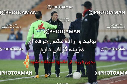 1836252, Tehran, Iran, لیگ برتر فوتبال ایران، Persian Gulf Cup، Week 16، Second Leg، Persepolis 1 v 0 Foulad Khouzestan on 2022/01/22 at Azadi Stadium