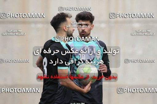 4001213-14472-153-0272