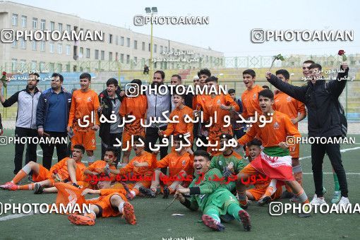 4001224-14498-149-0184