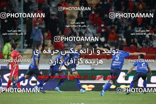 1859761, Tehran, Iran, لیگ برتر فوتبال ایران، Persian Gulf Cup، Week 23، Second Leg، Persepolis 1 v 1 Esteghlal on 2022/03/17 at Azadi Stadium