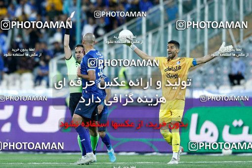 1862440, لیگ برتر فوتبال ایران، Persian Gulf Cup، Week 24، Second Leg، 2022/04/05، Tehran، Azadi Stadium، Esteghlal 0 - 0 Paykan