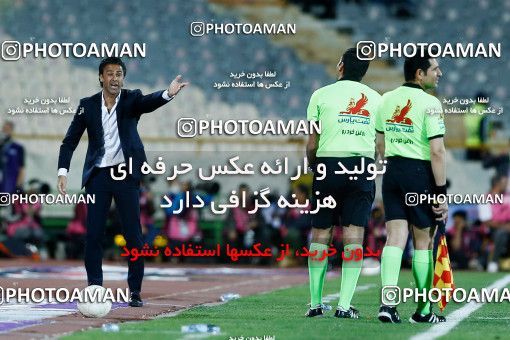 1862457, Tehran, , لیگ برتر فوتبال ایران، Persian Gulf Cup، Week 24، Second Leg، Esteghlal 0 v 0 Paykan on 2022/04/05 at Azadi Stadium