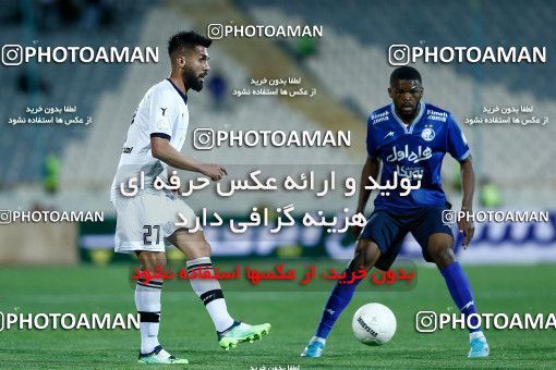 1862413, لیگ برتر فوتبال ایران، Persian Gulf Cup، Week 24، Second Leg، 2022/04/05، Tehran، Azadi Stadium، Esteghlal 0 - 0 Paykan