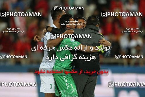 1866139, Tehran, Iran, 2021–22 Iranian Hazfi Cup, Quarter-final, Khorramshahr Cup, Persepolis 2 v 3 Aluminium Arak on 2022/04/10 at Azadi Stadium