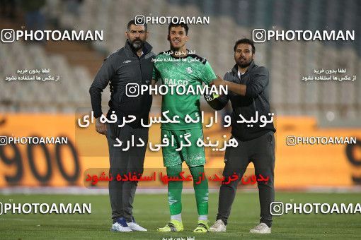 1866181, Tehran, Iran, 2021–22 Iranian Hazfi Cup, Quarter-final, Khorramshahr Cup, Persepolis 2 v 3 Aluminium Arak on 2022/04/10 at Azadi Stadium
