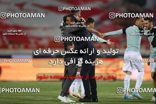 1866085, Tehran, Iran, 2021–22 Iranian Hazfi Cup, Quarter-final, Khorramshahr Cup, Persepolis 2 v 3 Aluminium Arak on 2022/04/10 at Azadi Stadium