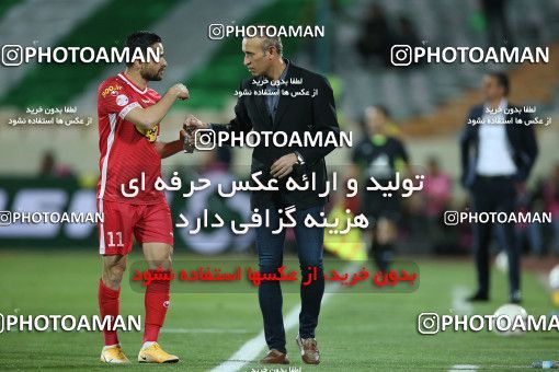 1866205, Tehran, Iran, 2021–22 Iranian Hazfi Cup, Quarter-final, Khorramshahr Cup, Persepolis 2 v 3 Aluminium Arak on 2022/04/10 at Azadi Stadium