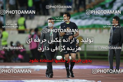 1866294, Tehran, Iran, 2021–22 Iranian Hazfi Cup, Quarter-final, Khorramshahr Cup, Persepolis 2 v 3 Aluminium Arak on 2022/04/10 at Azadi Stadium