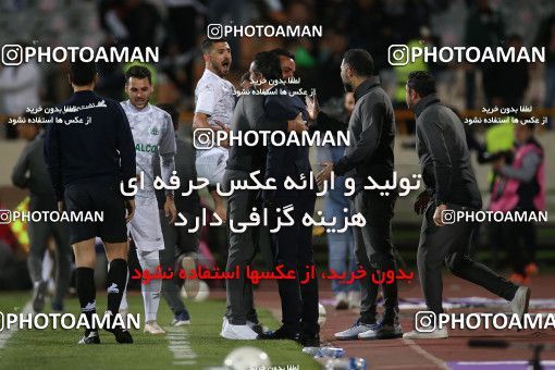 1866467, Tehran, Iran, 2021–22 Iranian Hazfi Cup, Quarter-final, Khorramshahr Cup, Persepolis 2 v 3 Aluminium Arak on 2022/04/10 at Azadi Stadium