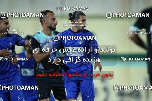 1870952, Tehran, , لیگ دسته دوم فوتبال کشور, 2021-2022 season, Week 21, Second Leg, Nirou Zamini Tehran 1 v 1  on 2022/04/26 at Ghadir Stadium