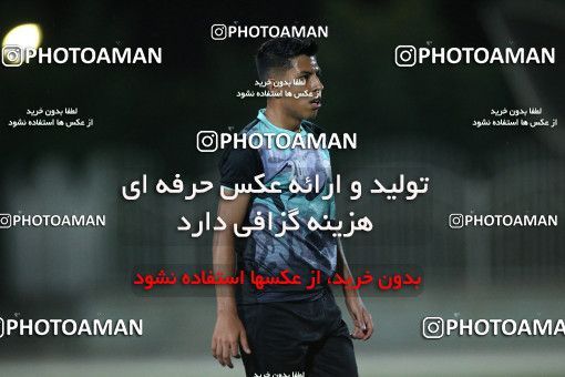 1871074, Tehran, , لیگ دسته دوم فوتبال کشور, 2021-2022 season, Week 21, Second Leg, Nirou Zamini Tehran 1 v 1  on 2022/04/26 at Ghadir Stadium