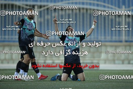 1871036, Tehran, , لیگ دسته دوم فوتبال کشور, 2021-2022 season, Week 21, Second Leg, Nirou Zamini Tehran 1 v 1  on 2022/04/26 at Ghadir Stadium