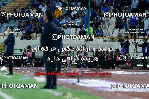 1875123, Tehran, , لیگ برتر فوتبال ایران، Persian Gulf Cup، Week 26، Second Leg، Esteghlal 1 v 0 Padideh Mashhad on 2022/05/09 at Azadi Stadium