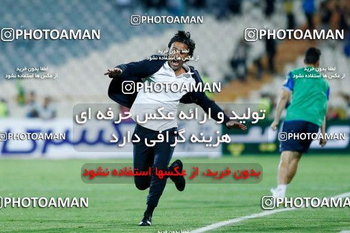 1875165, Tehran, , لیگ برتر فوتبال ایران، Persian Gulf Cup، Week 26، Second Leg، Esteghlal 1 v 0 Padideh Mashhad on 2022/05/09 at Azadi Stadium