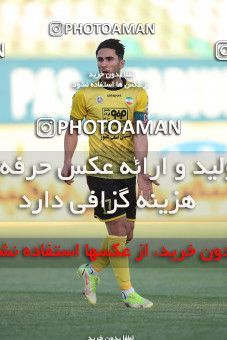 1879623, Tehran, , لیگ برتر فوتبال ایران، Persian Gulf Cup، Week 26، Second Leg، Paykan 0 v 1 Sepahan on 2022/05/09 at Shahid Dastgerdi Stadium