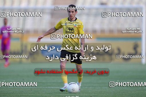 1879773, Tehran, , لیگ برتر فوتبال ایران، Persian Gulf Cup، Week 26، Second Leg، Paykan 0 v 1 Sepahan on 2022/05/09 at Shahid Dastgerdi Stadium