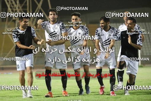 4010227-14593-147-0253