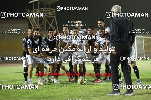 4010227-14593-147-0259