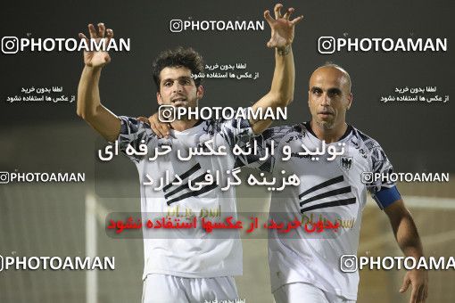 4010227-14593-147-0268