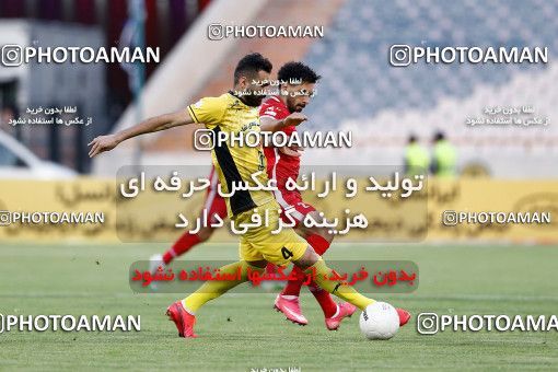1890261, Tehran, Iran, لیگ برتر فوتبال ایران، Persian Gulf Cup، Week 30، Turning Play، Fajr-e Sepasi Shiraz 0 v 1 Persepolis on 2022/06/02 at Azadi Stadium