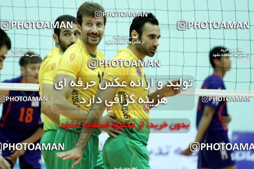 759886,  مسابقات والیبال قهرمانی باشگاه‌های آسیا 2013، ، تهران، مرحله گروهی، 1392/02/01، سالن دوازده هزار نفری ورزشگاه آزادی، کاله ۳ - چین تایپه ۰ 