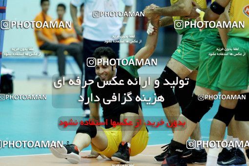 759890,  مسابقات والیبال قهرمانی باشگاه‌های آسیا 2013، ، تهران، مرحله گروهی، 1392/02/01، سالن دوازده هزار نفری ورزشگاه آزادی، کاله ۳ - چین تایپه ۰ 