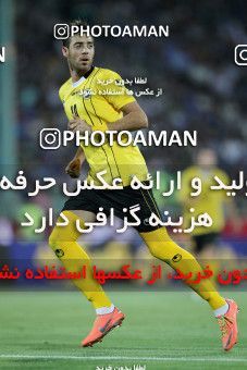 632579, Tehran, [*parameter:4*], لیگ برتر فوتبال ایران، Persian Gulf Cup، Week 2، First Leg، Esteghlal 1 v 2 Sepahan on 2013/08/01 at Azadi Stadium