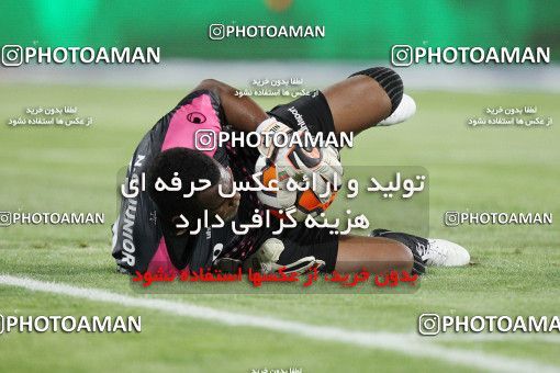 632757, Tehran, [*parameter:4*], لیگ برتر فوتبال ایران، Persian Gulf Cup، Week 3، First Leg، Persepolis 2 v 0 Mes Kerman on 2013/08/07 at Azadi Stadium