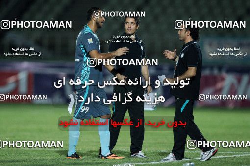 636785, Tehran, [*parameter:4*], لیگ برتر فوتبال ایران، Persian Gulf Cup، Week 4، First Leg، Naft Tehran 2 v 1 Rah Ahan on 2013/08/11 at Shahid Dastgerdi Stadium